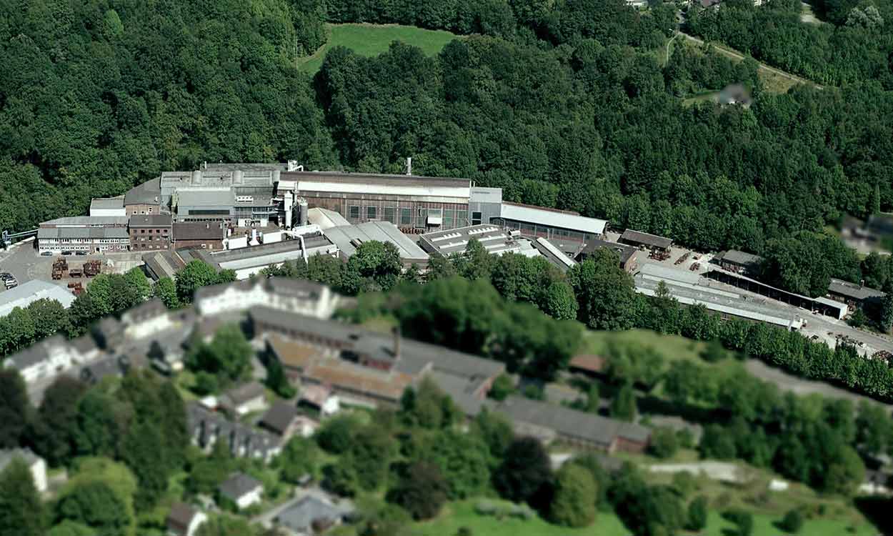 Luftaufnahme des Standorts Engelskirchen-Ründeroth der Bergischen Edelstahlwerke